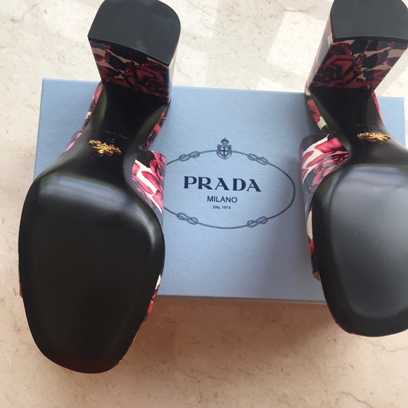 Prada sandals - Picture 5 of 5